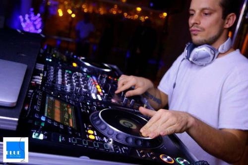 9aee3d13-97b9-40d0-b4fa-8f50792450e8